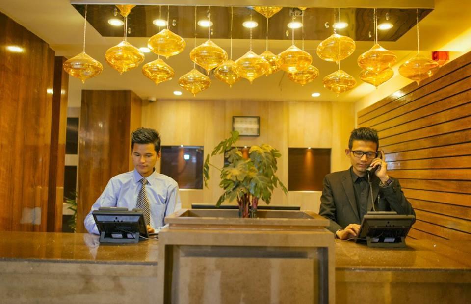 Prism A Boutique Hotel Джорхат Экстерьер фото