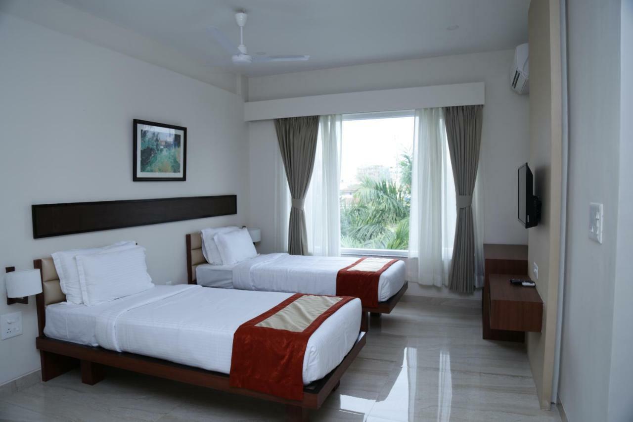 Prism A Boutique Hotel Джорхат Экстерьер фото